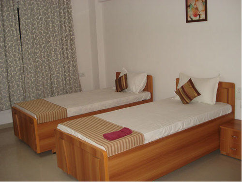 10 Blossoms Hospitality Services Ahmedabad Exteriör bild